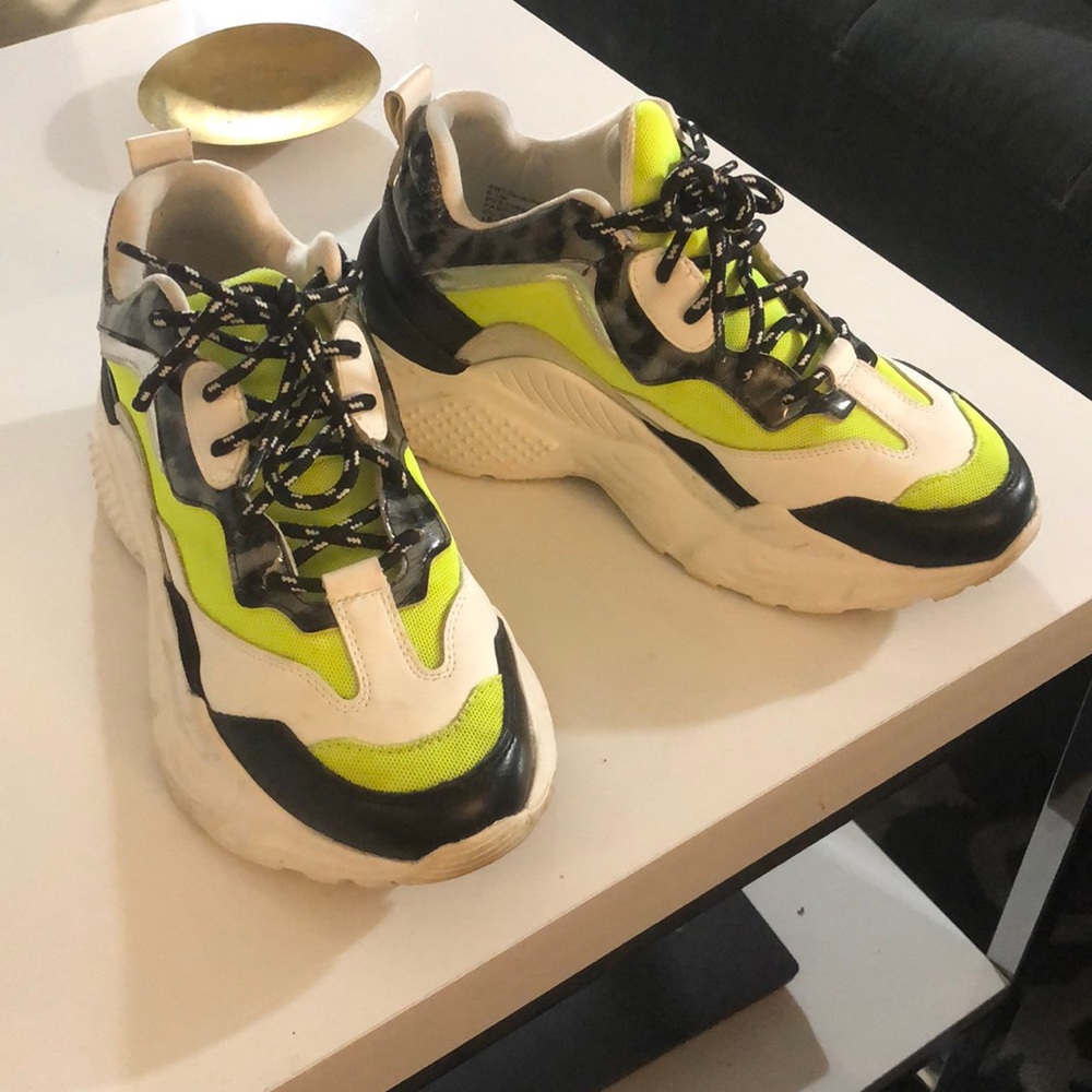 Steve Madden sneakers shoes